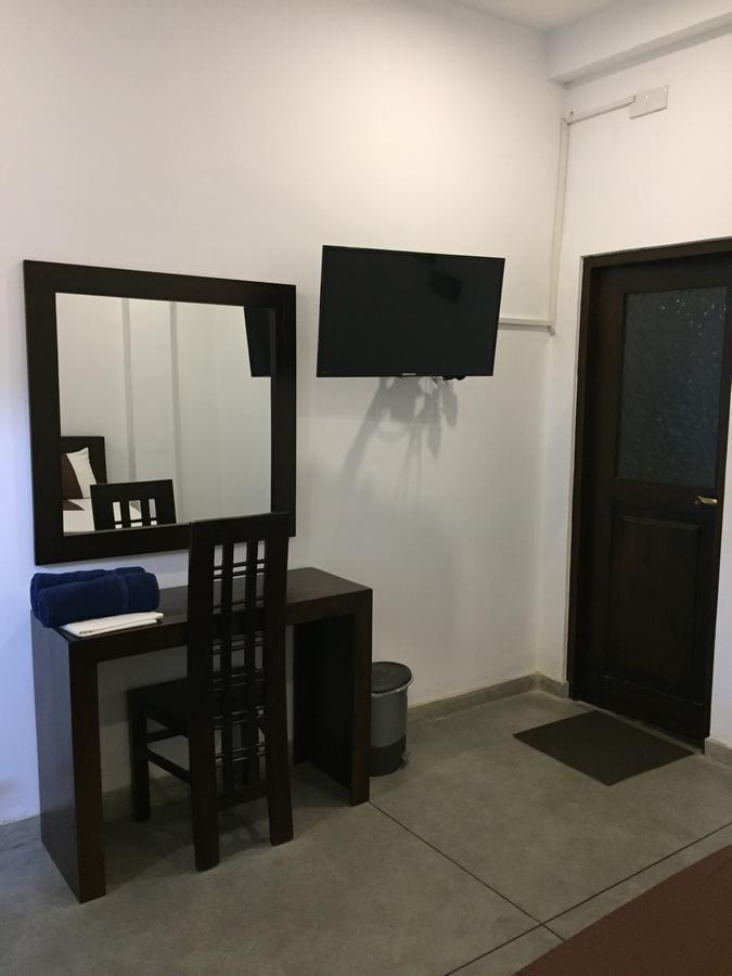 Us Motel Colombo Homagama Exteriér fotografie